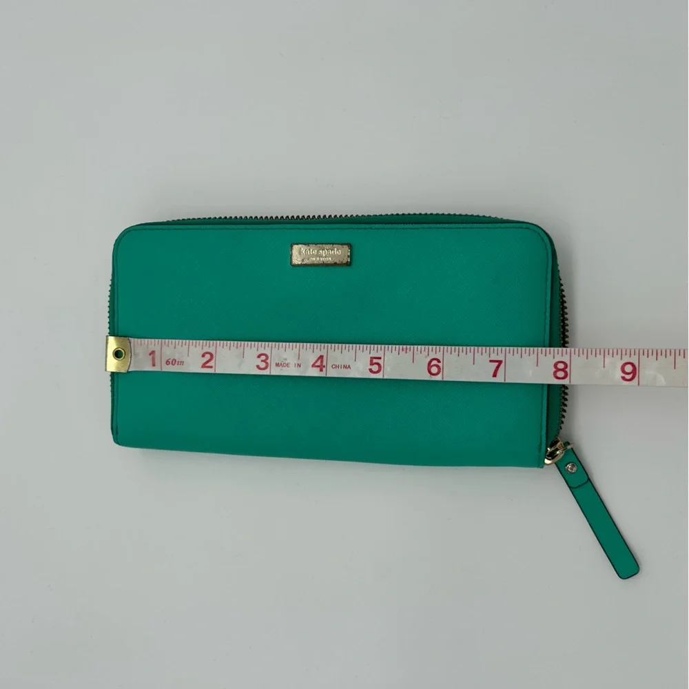 Kate Spade New York Turquoise Teal Leather zip-around Wallet